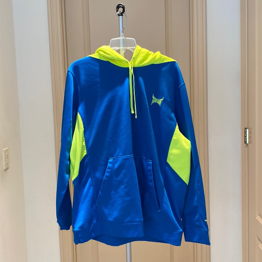 TAPOUT workout hoodie in neon blue and yellow XL